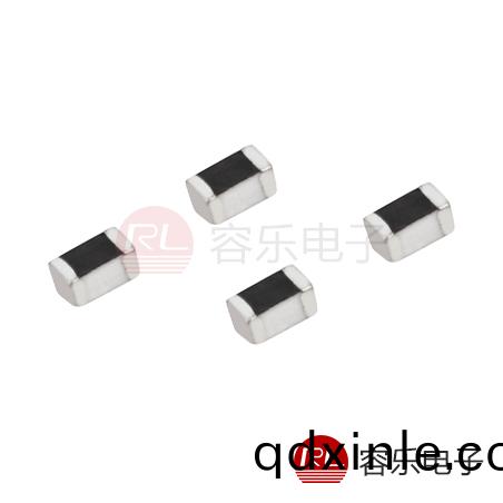 疊層(ceng)片式天(tian)線(xian)